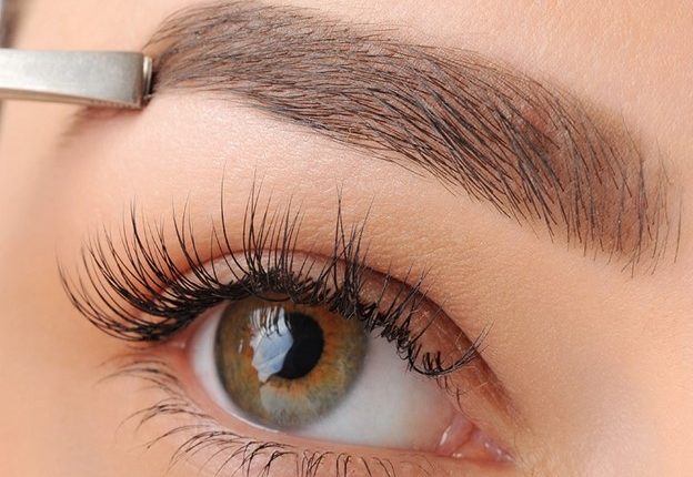 کاشت ابرو طبیعی